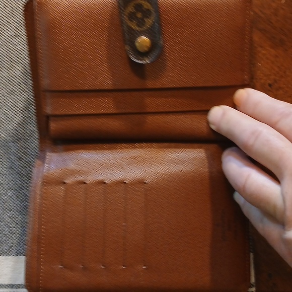 Louis Vuitton Monogram Porte Papier Zippe Wallet - Picture 11 of 16